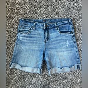 Kut from the Cloth Roll Hem Classic Blue Denim Shorts Size 8
